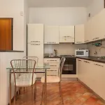 Privatunterkunft Mentana Flat, Centro Storico