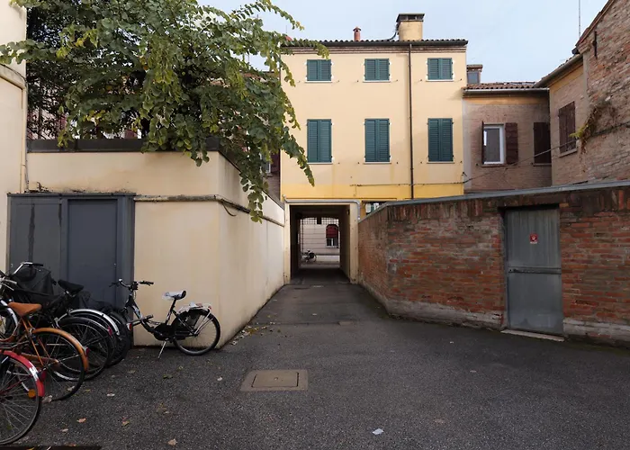 Mentana Flat, Centro Storico *