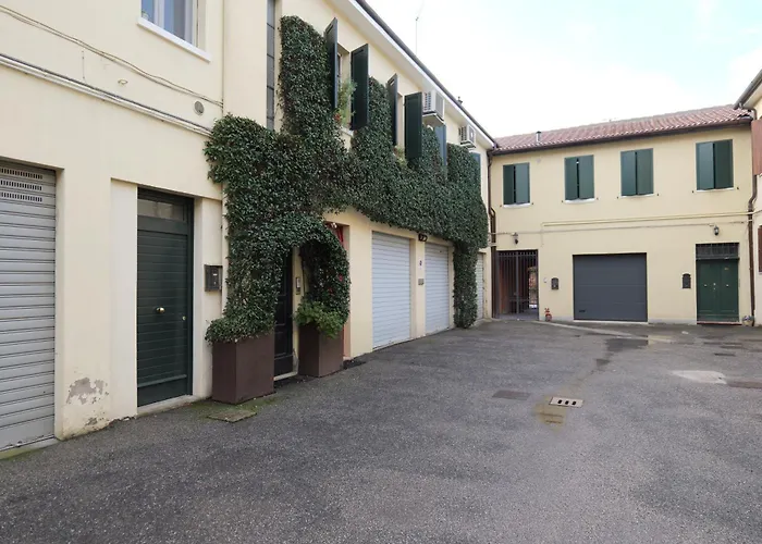 Mentana Flat, Centro Storico Ferrara