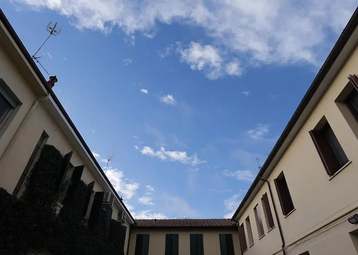 Privatunterkunft Mentana Flat, Centro Storico *